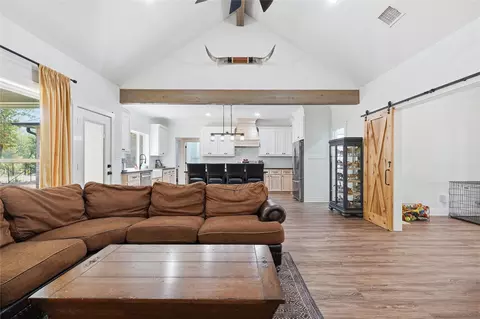 Entry Way - 230 Silver Lakes Dr, Sunset, TX 76270 photo 3 of 6