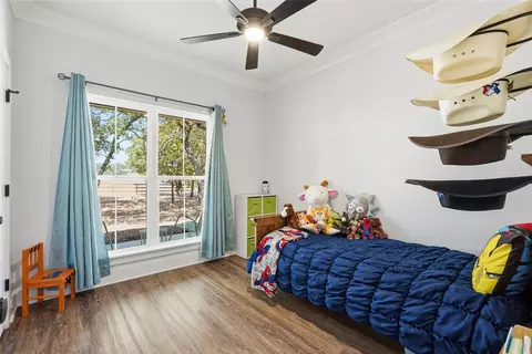 Bedroom - 230 Silver Lakes Dr, Sunset, TX 76270 photo 5 of 5