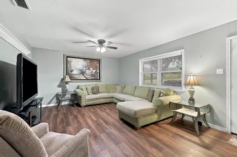 Living - 54 Doty Ln, Denison, TX 75021 photo 1 of 1