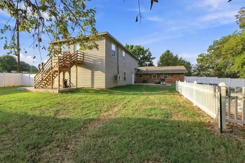 Exterior - 54 Doty Ln, Denison, TX 75021 photo 5 of 8
