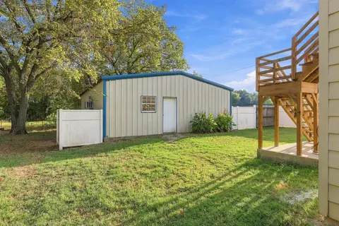 Exterior - 54 Doty Ln, Denison, TX 75021 photo 4 of 8