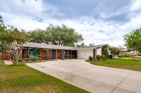 3259 Saint Croix Dr, Dallas, TX 75229