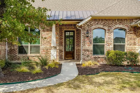 102 Eagle Dr, Lipan, TX 76462