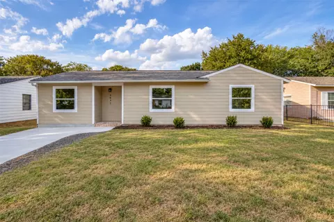 2637 Marbella Ln, Dallas, TX 75228