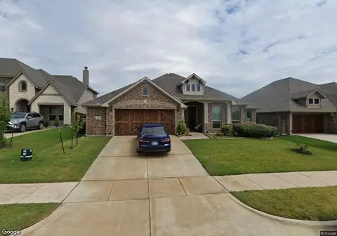 289 Sparkling Spgs, Waxahachie, TX 75165