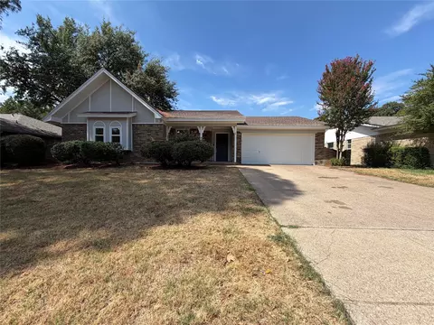 3606 Grissom Dr, Arlington, TX 76016