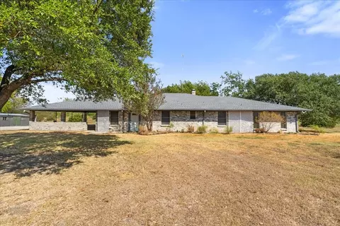 801 County Road 0025, Corsicana, TX 75109