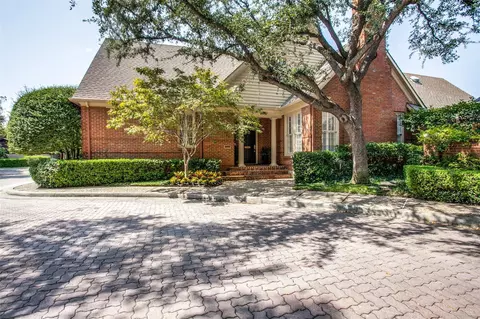 5803 Redwood Ct, Dallas, TX 75209