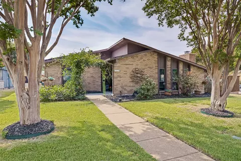 1216 Lombardy Dr, Plano, TX 75023