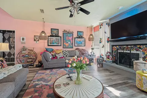 925 Rio Vista Ln, Arlington, TX 76017