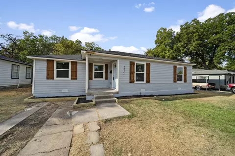 2451 Hudspeth Ave, Dallas, TX 75216