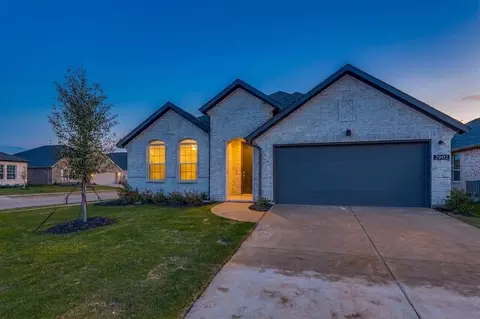 2902 Italia Ter, Princeton, TX 75407
