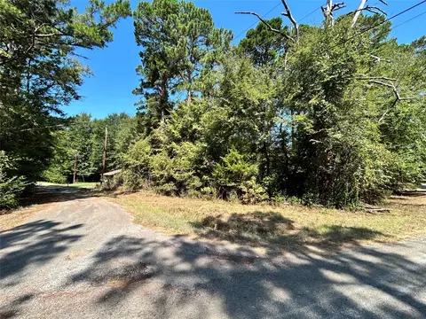 11 Hillside Cir, Berryville, TX 75763 photo 4