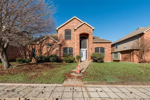 5828 Pine Ridge Blvd, Mckinney, TX 75070