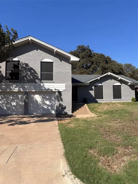 3528 Walton Ave, Fort Worth, TX 76133