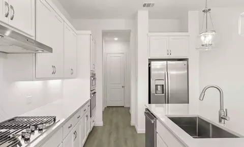 Kitchen - 7100 Dasher Dr, Mckinney, TX 75071 photo 4 of 4