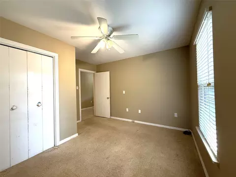 Bedroom - 3520 Maple Ave, Waco, TX 76707 photo 4 of 5