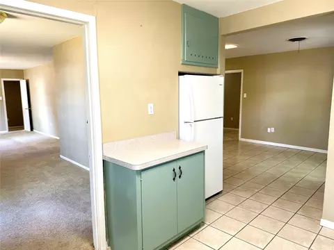 Kitchen - 3520 Maple Ave, Waco, TX 76707 photo 3 of 3