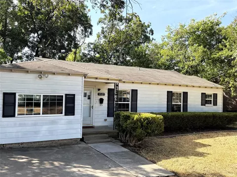 Exterior - 3520 Maple Ave, Waco, TX 76707 photo 9 of 11