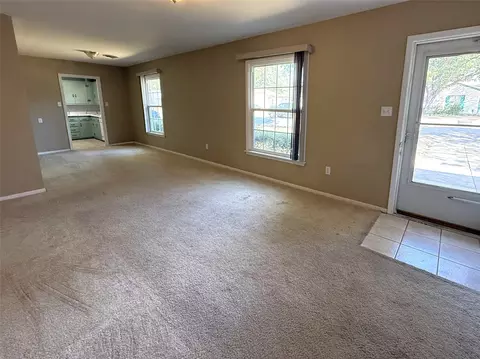 Living - 3520 Maple Ave, Waco, TX 76707 photo 2 of 6