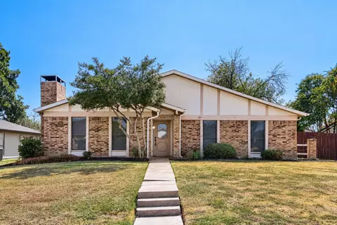 1012 Bellflower Dr, Carrollton, TX 75007