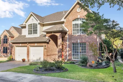 2655 Garden Ridge Ln, Arlington, TX 76006