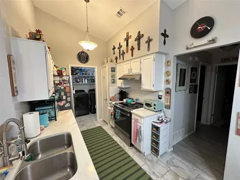 Other - 504 Rustic Ct, Irving, TX 75060 photo 6 of 15