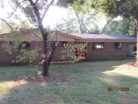 8813 Ruth Ave, Shreveport, LA 71108