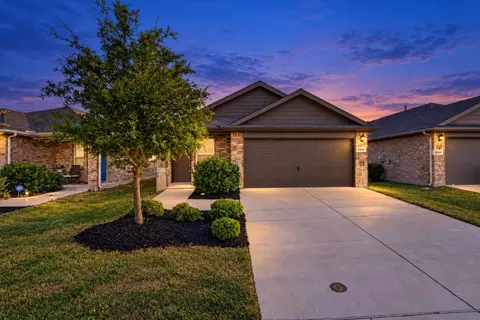 2306 Moonglade Ln, Crandall, TX 75114