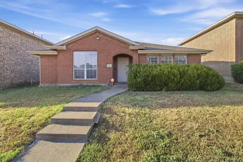 752 Eldorado Dr, Desoto, TX 75115