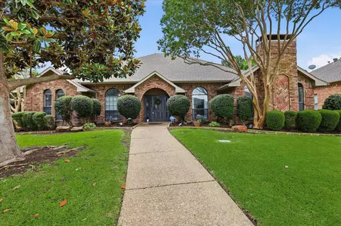 1516 Glastonbury Dr, Plano, TX 75075