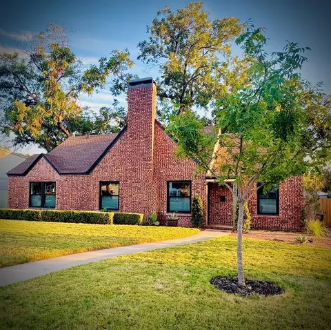 4331 Lovell Ave, Fort Worth, TX 76107