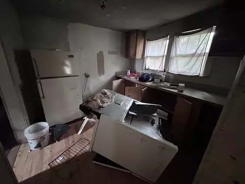 Kitchen - 825 Highland Ave, Many, LA 71449 photo 1 of 1