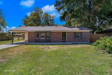 5625 Cross Timbers Dr, Shreveport, LA 71129