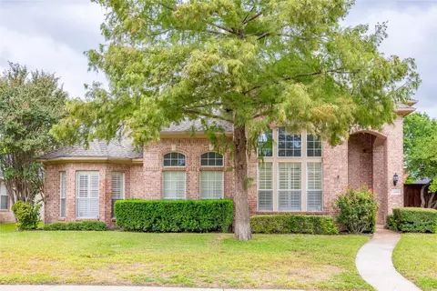 Exterior - 2305 Eldger Dr, Plano, TX 75025 photo 2 of 2