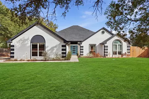 3901 Del Rio Ct, Granbury, TX 76049