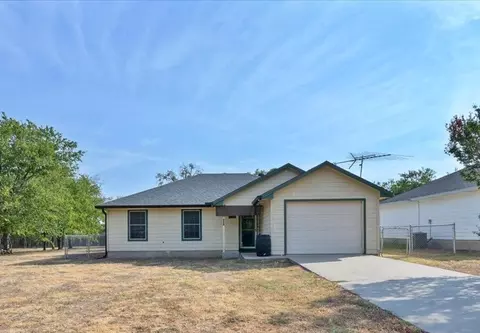 401 S Llano St, Whitney, TX 76692