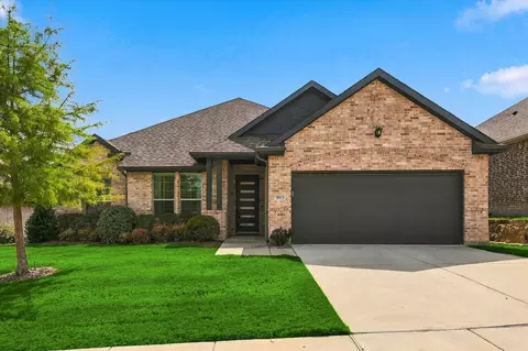 1013 Coralberry Dr, Northlake, TX 76226
