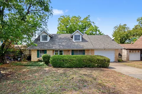 1418 Tatum Dr, Arlington, TX 76012
