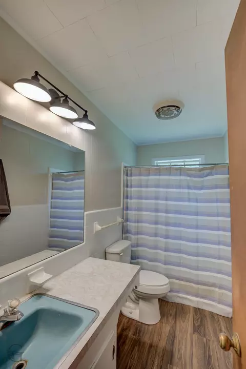 Bath - 6344 Highway 4, Ringgold, LA 71068 photo 1 of 2