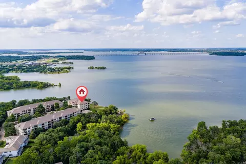 500 Waters Edge Dr #313, Lake Dallas, TX 75065