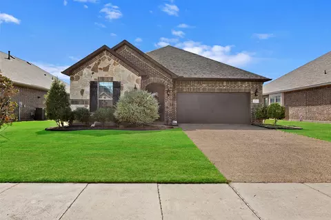 616 Spruce Trl, Forney, TX 75126