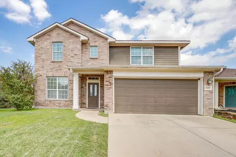 3601 Hudgins Ranch Rd, Roanoke, TX 76262