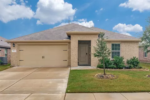 2944 Shoemaker Dr, Royse City, TX 75189