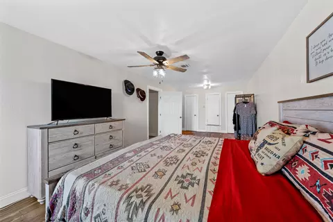 Bedroom - 518 Warren Rd, Lorena, TX 76655 photo 2 of 4