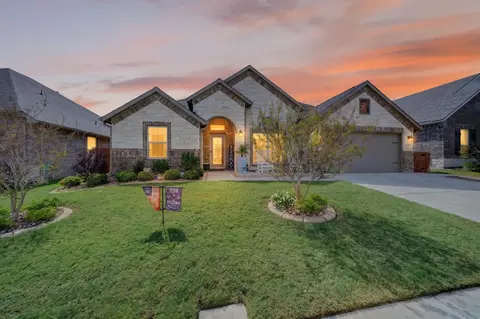 1528 Sidewinder Trl, Weatherford, TX 76087