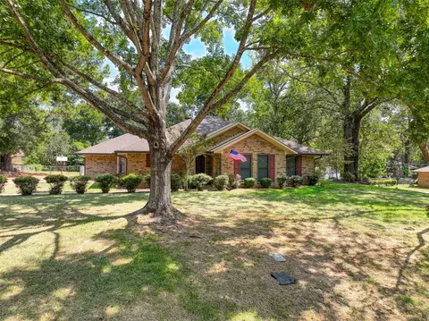 1690 An County Road 359, Palestine, TX 75803