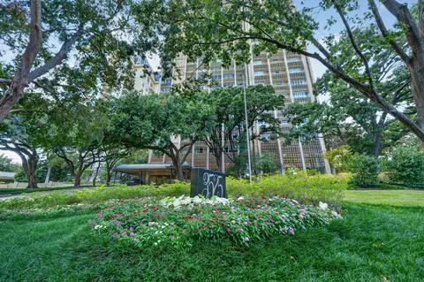 3525 Turtle Creek Blvd #17B, Dallas, TX 75219