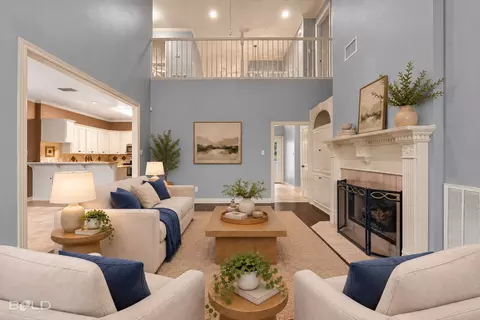 Living - 1663 Spencer Cir, Benton, LA 71006 photo 2 of 3
