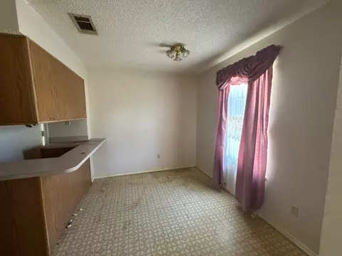 Dining - 800 Maple St, Howe, TX 75459 photo 1 of 1